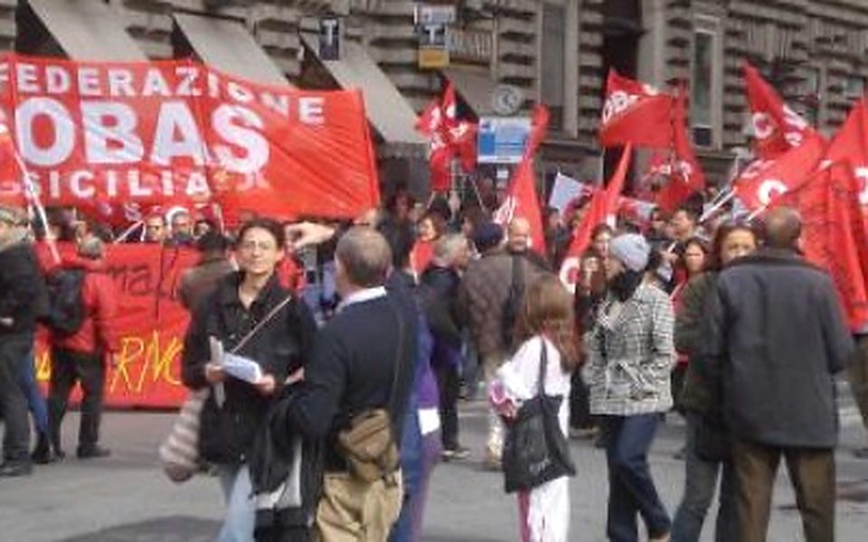 E’ «un miracolo popolare»: il comitato referendario ha consegnato in Cassazione 200 scatoloni … [Liberazione]